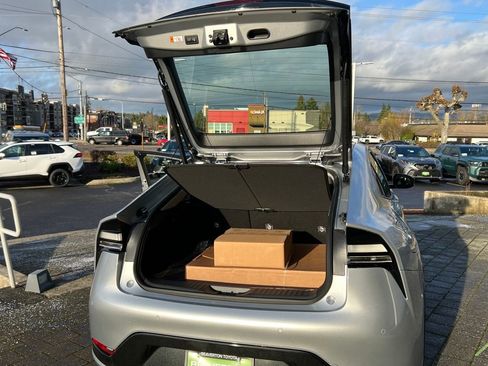 New 2026 Toyota Prius Plug-In Hybrid image 24