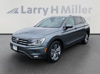 Used 2021 Volkswagen Tiguan SEL image 1