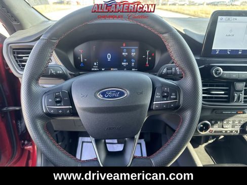 Used 2025 Ford Escape ST-Line Select image 4