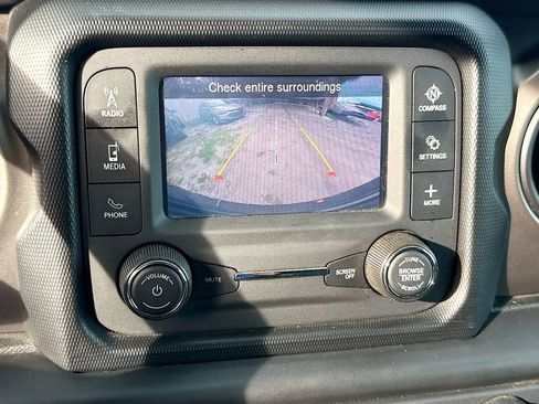 Used 2021 Jeep Wrangler Unlimited Sport image 15