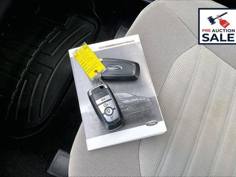 Used 2020 Ford Fusion S image 10