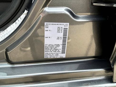 Used 2025 Nissan Altima 2.5 SR FWD image 21