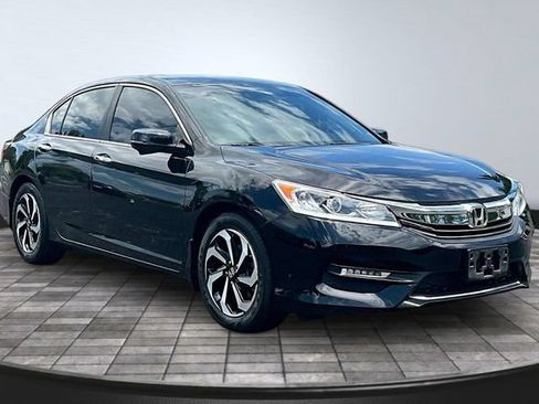 Used 2016 Honda Accord EX-L image 3