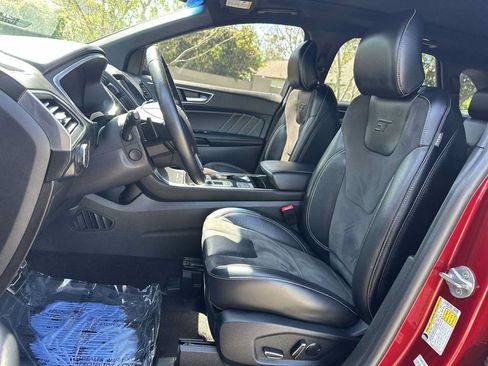 Used 2019 Ford Edge ST w/ Equipment Group 401A AWD/4WD image 15