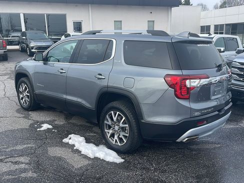 Used 2022 GMC Acadia SLE w/ Driver Convenience Package AWD/4WD image 3