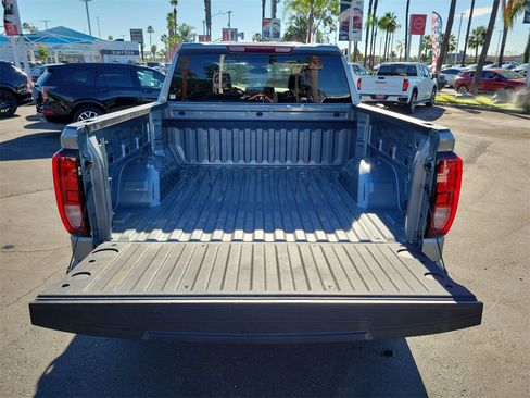 Used 2026 GMC Sierra 1500 Elevation image 25