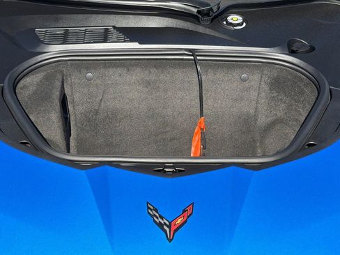 Used 2025 Chevrolet Corvette Stingray Preferred Cpe w/ Z51 Performance Package RWD image 12