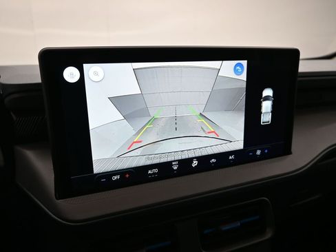 New 2026 Ford Maverick Lobo AWD/4WD image 15