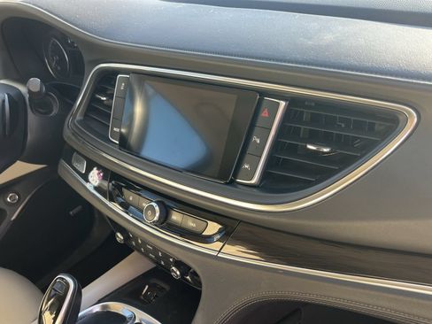 Used 2021 Buick Enclave Premium w/ Sun and Sites Package FWD image 7