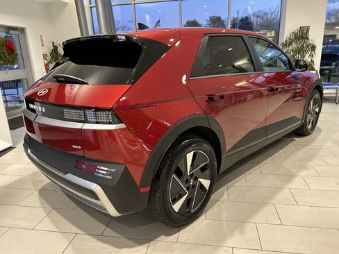 New 2026 Hyundai Ioniq 5 SEL image 5