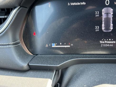 Used 2024 Jeep Grand Cherokee Altitude image 21