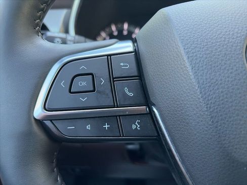 Used 2021 Toyota Highlander Platinum image 14