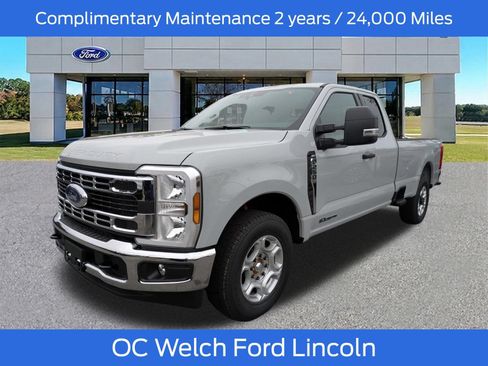 New 2026 Ford F250 XLT RWD image 9