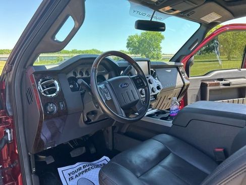 Used 2016 Ford F250 Platinum AWD/4WD image 11