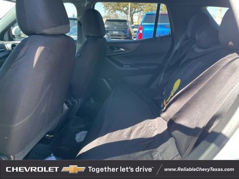 Certified 2025 Chevrolet Equinox LT image 11