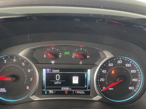 Used 2018 Chevrolet Traverse LT image 39