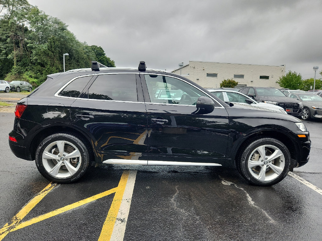 Used 2020 Audi Q5 Premium w/ Premium Plus Package AWD/4WD image 13