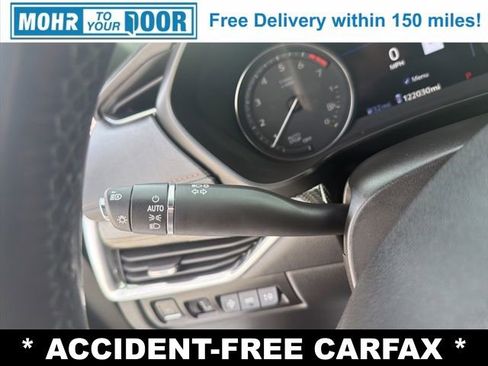 Used 2019 Cadillac XT4 Sport image 16