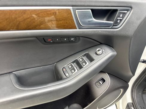 Used 2016 Audi Q5 2.0T Premium Plus AWD/4WD image 33