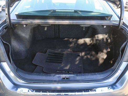 Used 2022 Nissan Altima 2.5 SR image 25