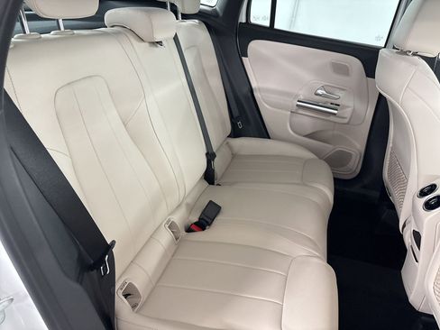 New 2026 Mercedes-Benz GLA 250 image 30