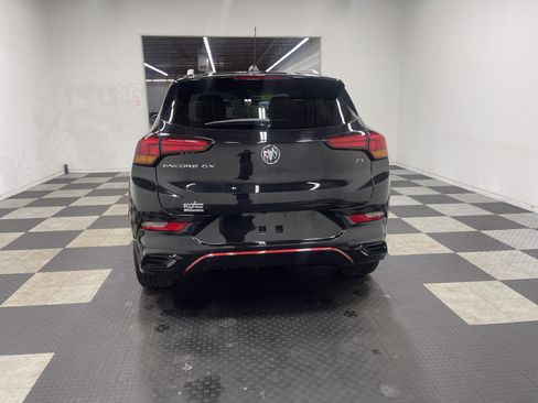 Used 2023 Buick Encore GX Select w/ Sport Touring Package image 3