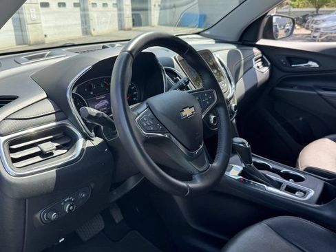 Used 2020 Chevrolet Equinox Premier w/ Premier Redline Edition AWD/4WD image 25