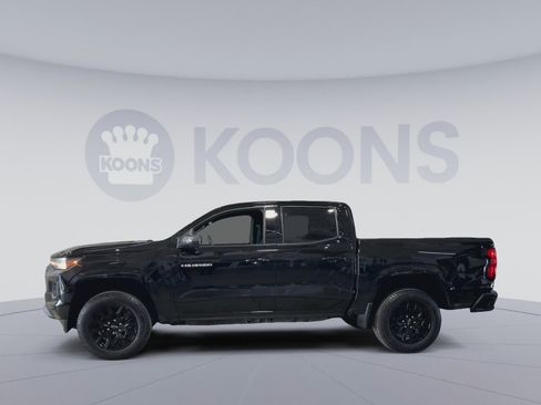 Used 2024 Chevrolet Colorado LT w/ LPO, Dark Essentials Package image 11