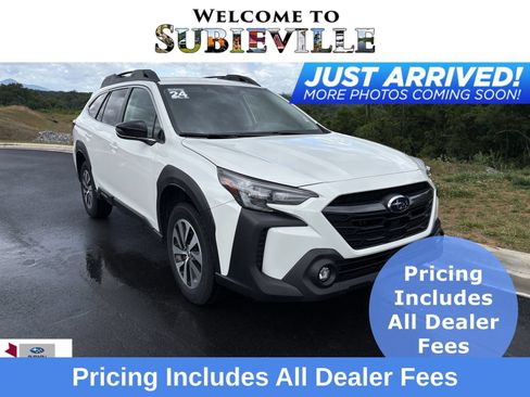 Certified 2024 Subaru Outback Premium AWD/4WD image 1