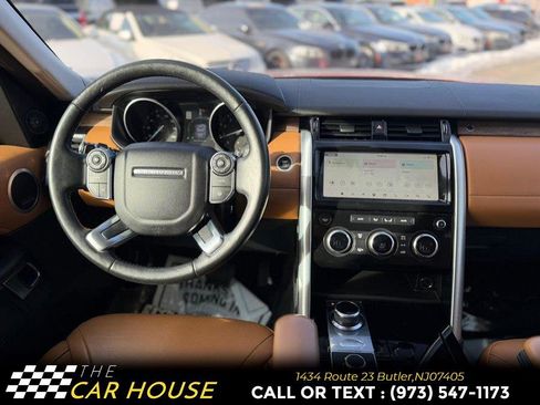 Used 2017 Land Rover Discovery HSE Luxury image 30