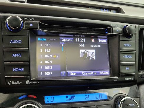 Used 2018 Toyota RAV4 XLE image 16