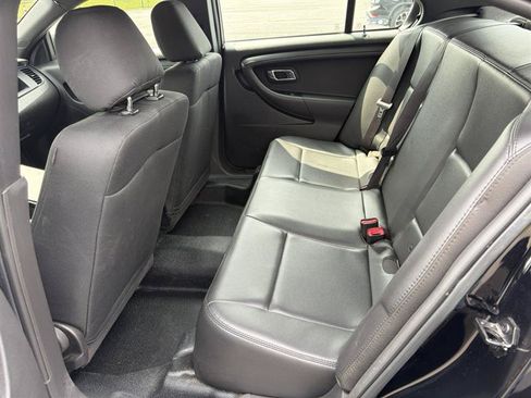 Used 2017 Ford Taurus Police Interceptor AWD image 10