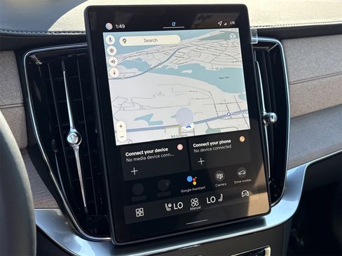 New 2026 Volvo XC90 B6 Plus w/ Protection Package Premier image 26