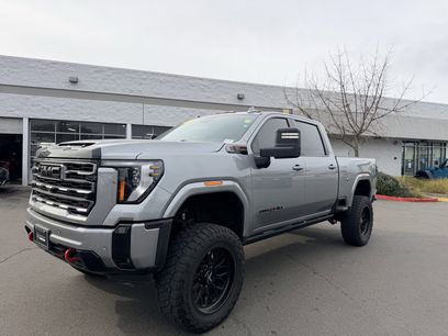 Used 2025 GMC Sierra 2500 AT4 w/ AT4 Premium Plus Package