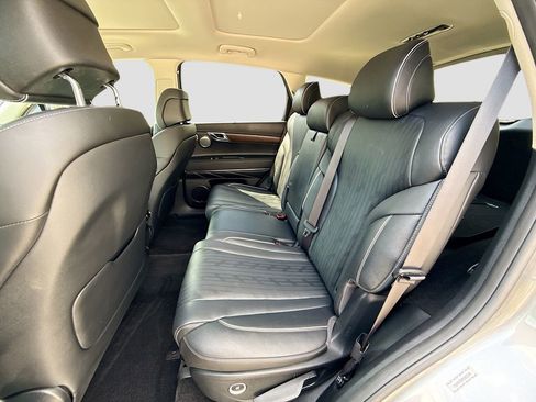 Used 2022 Genesis GV80 2.5T w/ Prestige Package 05 image 26