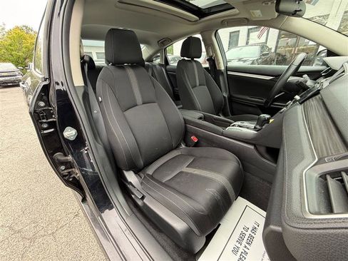 Used 2020 Honda Civic EX image 29