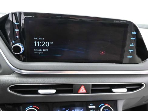 Used 2023 Hyundai Sonata SEL w/ Convenience Package FWD image 18