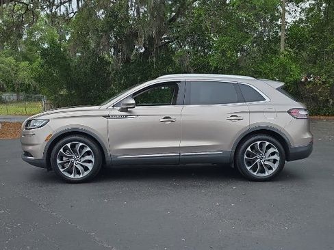Used 2021 Lincoln Nautilus Reserve w/ Cargo Utility Package FWD image 9