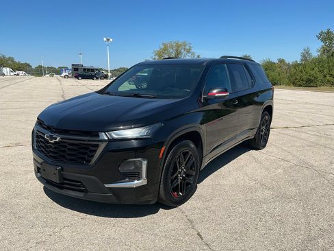 Used 2022 Chevrolet Traverse Premier w/ Redline Edition AWD/4WD image 1