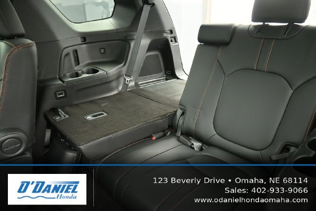 Used 2024 Honda Pilot TrailSport image 38