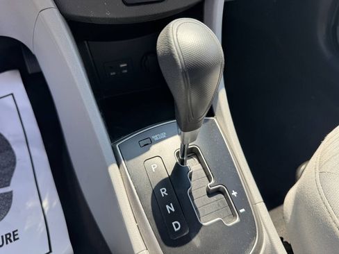 Used 2015 Hyundai Accent GLS w/ Option Group 02 FWD image 14
