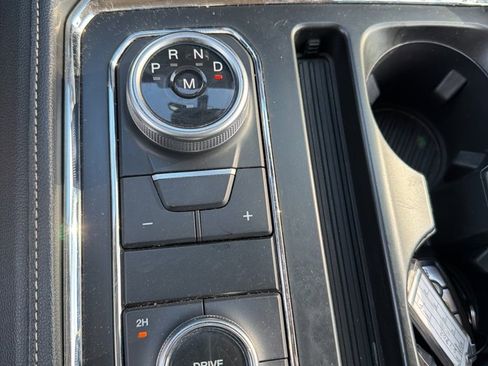 Used 2024 Ford Expedition Max XLT image 17