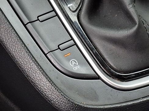 Used 2023 Hyundai Kona SEL w/ Cargo Package FWD image 26
