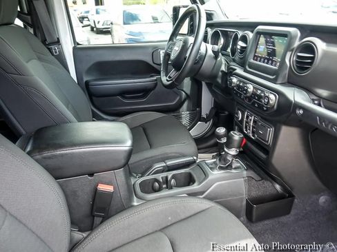 Used 2023 Jeep Wrangler Unlimited w/ Cold Weather Group AWD/4WD image 23