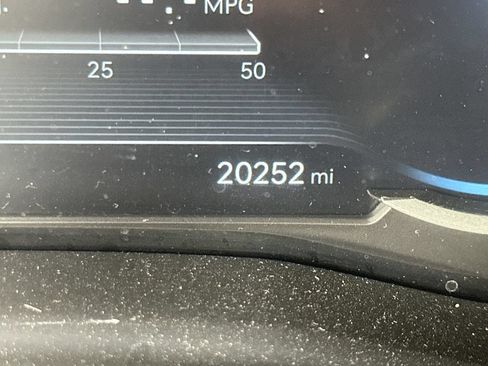 Used 2023 Genesis G70 2.0T w/ Sport Prestige Package AWD/4WD image 34