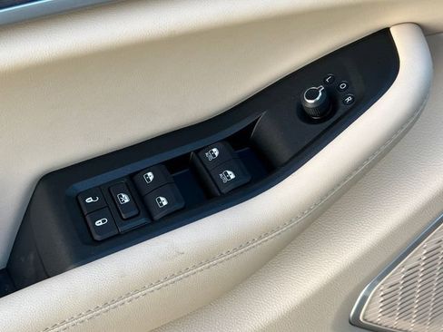 New 2026 Jeep Grand Cherokee Limited AWD/4WD image 14