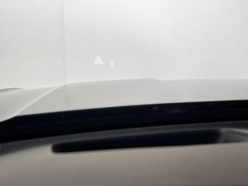 Used 2025 Volkswagen Atlas SEL image 28