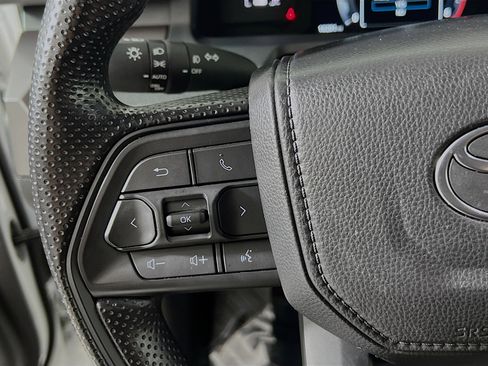 Used 2024 Toyota Tacoma SR5 image 19