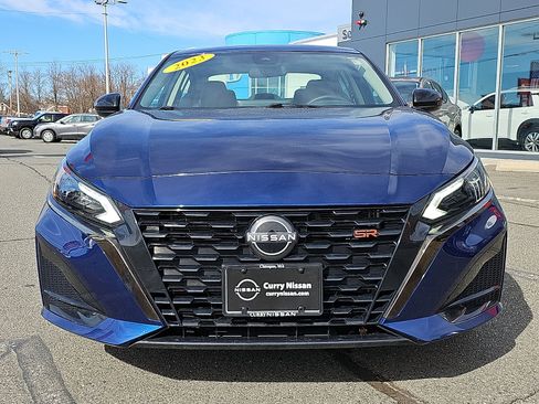 Certified 2023 Nissan Altima 2.5 SR w/ SR Premium Package image 2