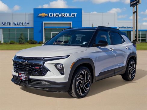 New 2025 Chevrolet TrailBlazer RS w/ Convenience Package image 2